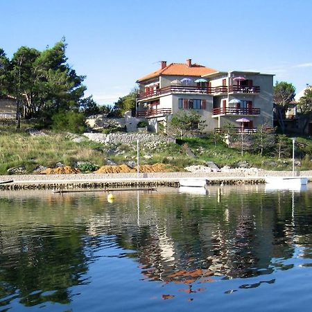 Seaside Apartments With A Swimming Pool Nin, Zadar - 6153 Buitenkant foto